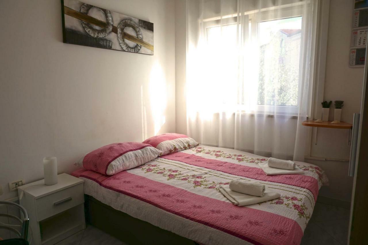 Apartment Umag Nelly מראה חיצוני תמונה